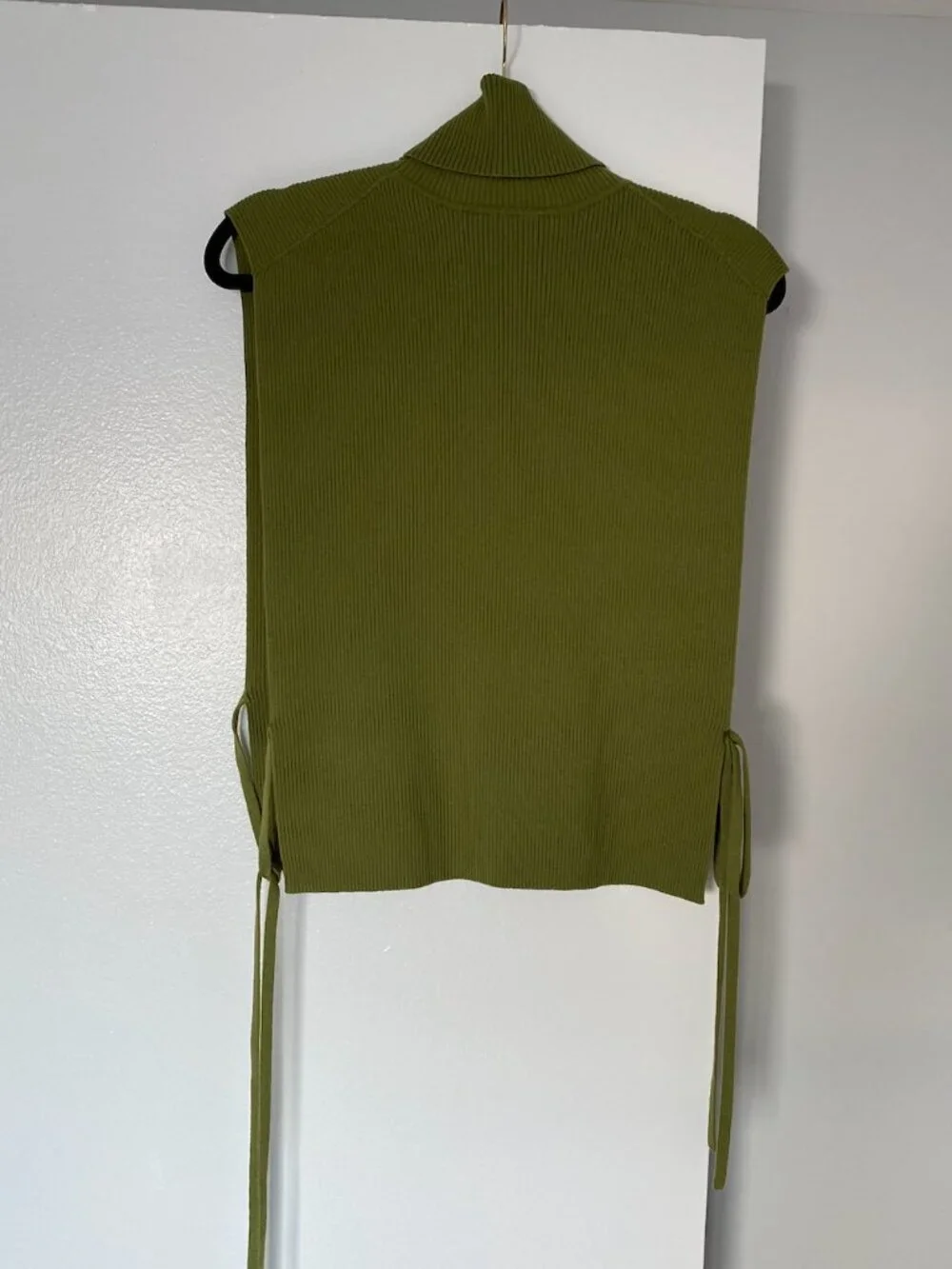 Tory Burch Ribbed Merino Wool Dickey Vest